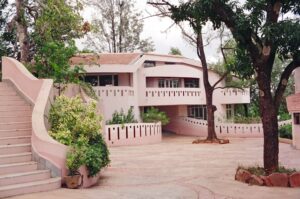 major-work-Educational-13a-opt